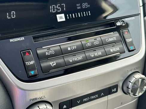 Used 2019 Toyota Land Cruiser AWD/4WD image 28