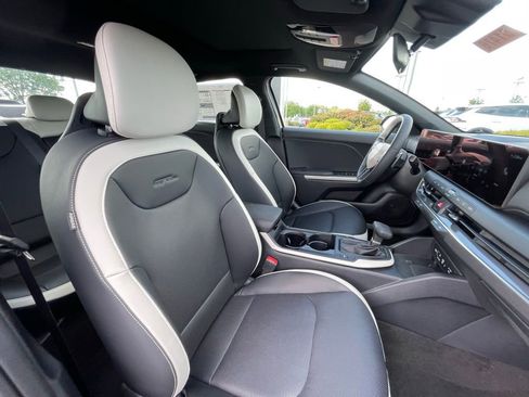 Used 2024 Kia K5 EX FWD image 31