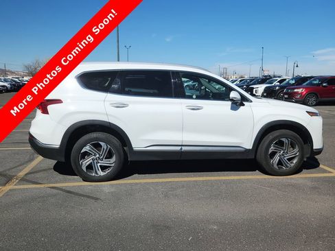 Used 2023 Hyundai Santa Fe SEL w/ Premium Package image 2