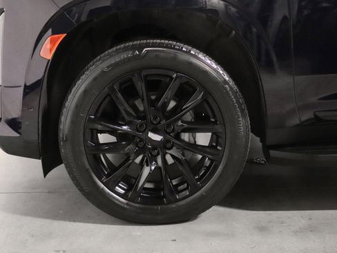 Certified 2023 Cadillac Escalade ESV Sport w/ LPO, ONYX Package AWD/4WD image 9