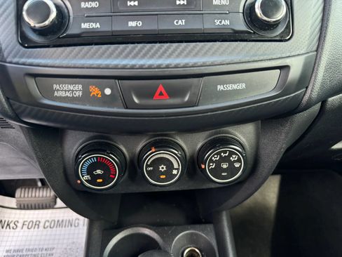 Used 2015 Mitsubishi Outlander Sport ES FWD image 19
