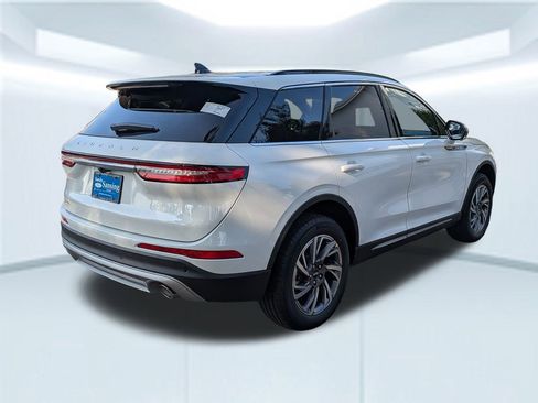 New 2026 Lincoln Corsair Premiere image 7