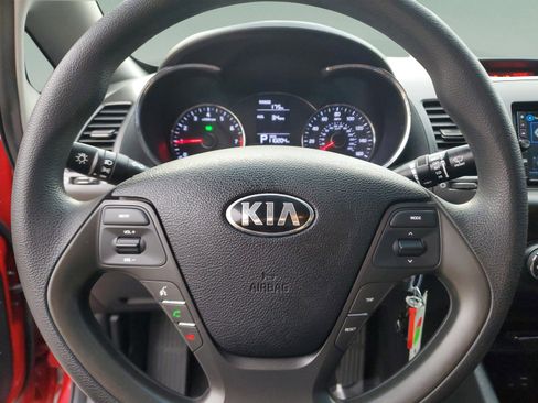 Used 2016 Kia Forte LX FWD image 16