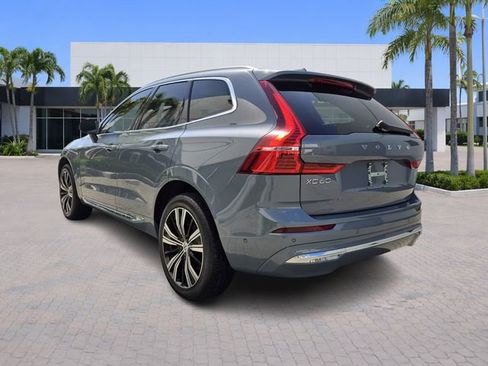 Used 2023 Volvo XC60 B5 Plus image 5