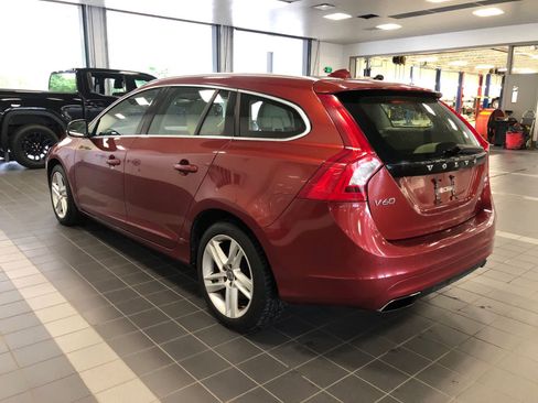 Used 2015 Volvo V60 T5 Premier AWD/4WD image 6
