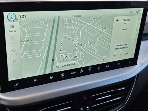 Used 2025 Ford Escape Platinum image 27