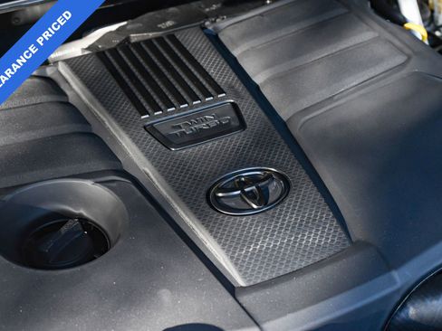 Used 2025 Toyota Tundra SR5 image 29