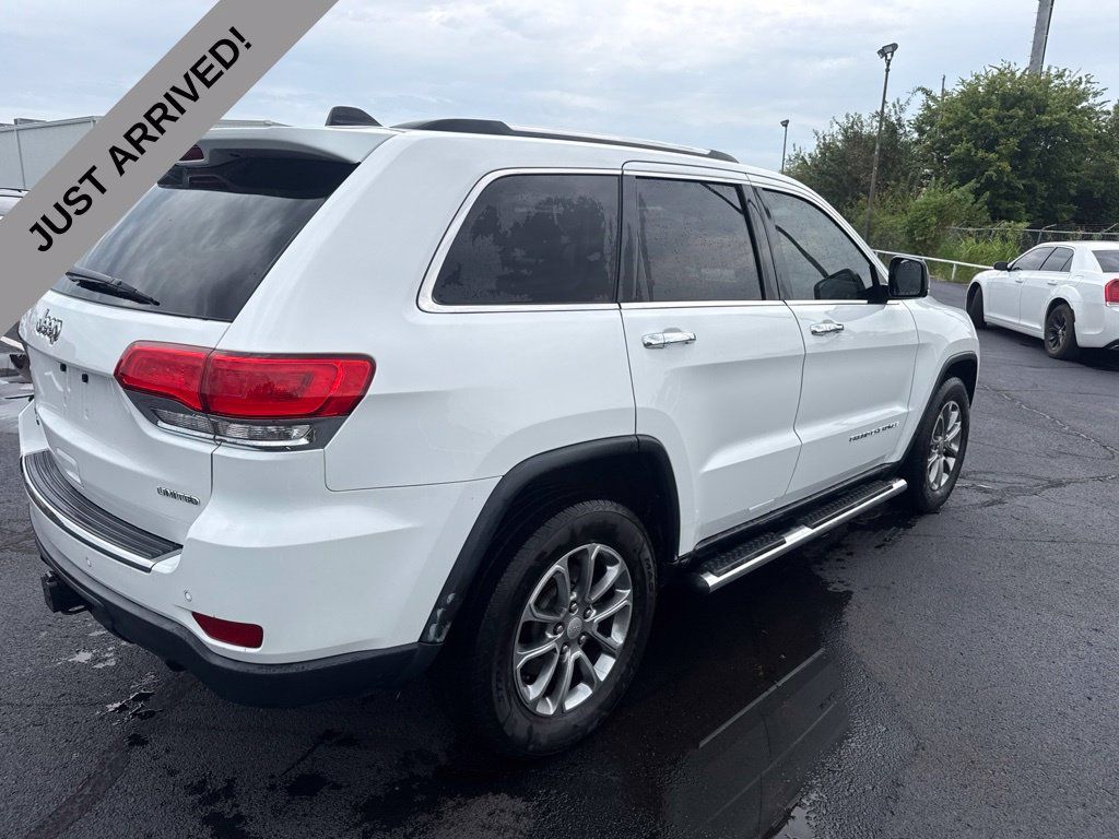 Used 2014 Jeep Grand Cherokee Limited w/ Luxury Group II AWD/4WD image 5