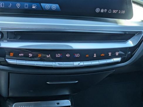 Used 2024 Cadillac Lyriq Luxury RWD image 24