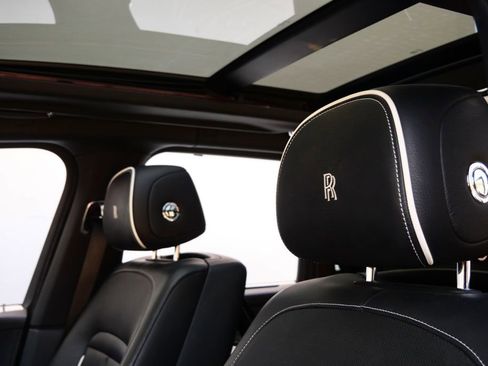 Used 2019 Rolls-Royce Cullinan image 13