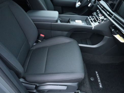 New 2026 Hyundai Santa Fe SE image 19