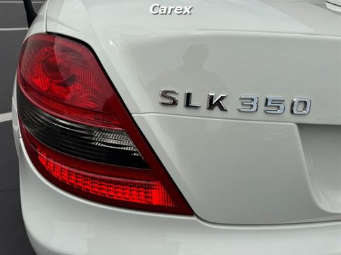 Used 2010 Mercedes-Benz SLK 350 image 16