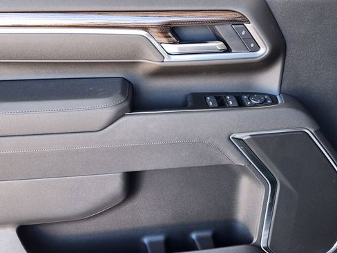 New 2026 Chevrolet Silverado 2500 LT w/ Trail Boss Package image 17