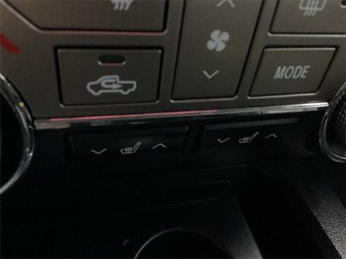 Used 2019 Toyota Tundra Limited image 30