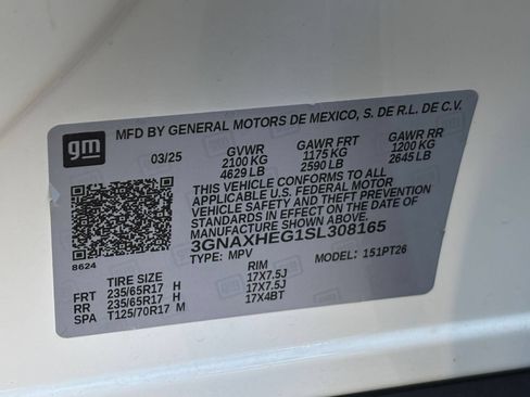 Used 2025 Chevrolet Equinox LT FWD image 29
