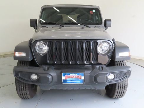 Used 2021 Jeep Wrangler Unlimited Sport AWD/4WD image 8