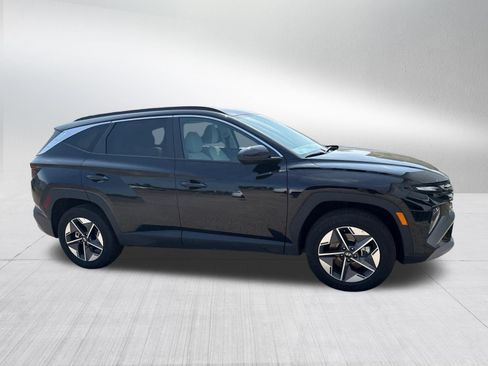 Used 2026 Hyundai Tucson SEL Plus AWD/4WD image 4