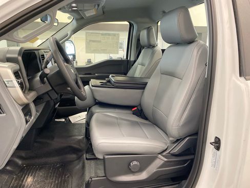 New 2024 Ford F550 4x4 Regular Cab Super Duty image 11