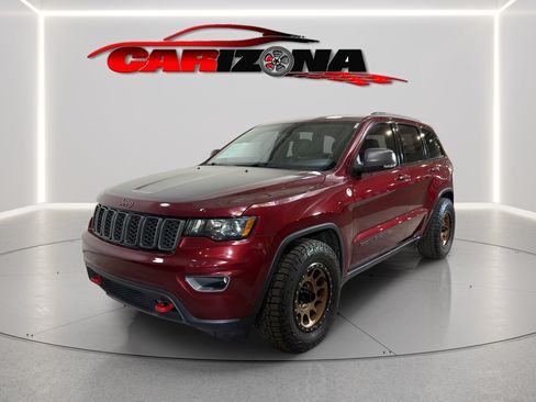 Used 2018 Jeep Grand Cherokee Trailhawk AWD/4WD image 12