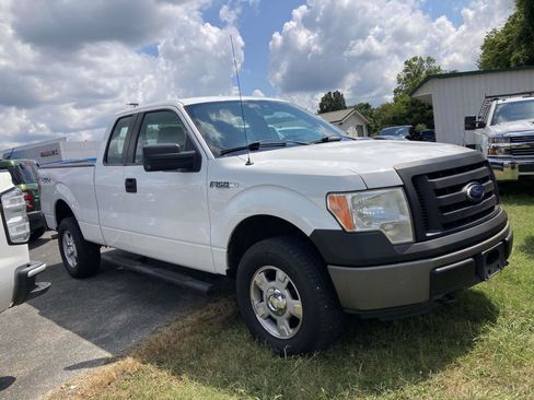 Used 2012 Ford F150 XL w/ Trailer Tow Pkg image 1