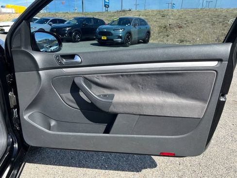 Used 2008 Volkswagen Rabbit S FWD image 30