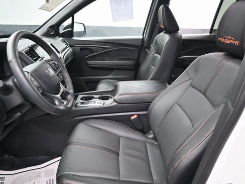 Used 2025 Honda Ridgeline TrailSport image 26