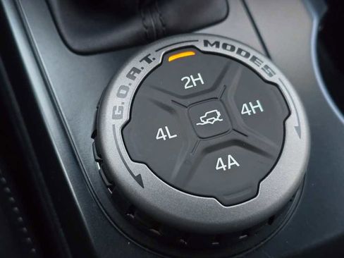 New 2025 Ford Bronco Badlands w/ Sasquatch Package image 26