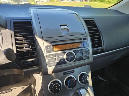 Used 2009 Nissan Sentra 2.0 FE+ FWD image 21
