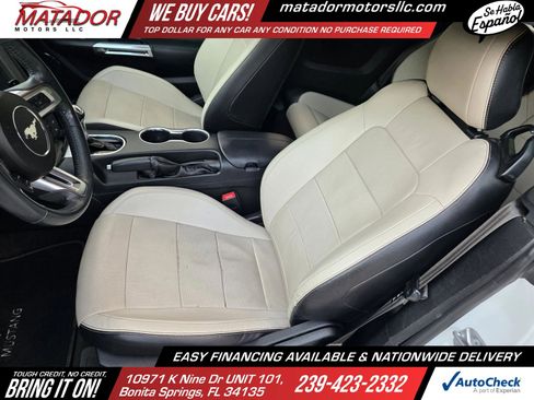 Used 2018 Ford Mustang Premium RWD image 14