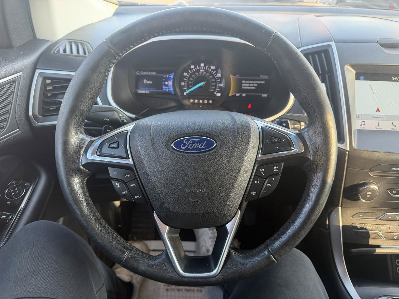 Used 2017 Ford Edge SEL w/ Equipment Group 201A AWD/4WD image 14