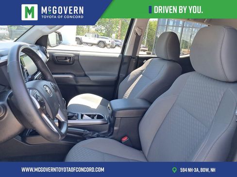 Used 2023 Toyota Tacoma SR5 AWD/4WD image 14