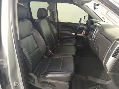 Used 2019 Chevrolet Silverado 1500 LT w/ All Star Edition image 34