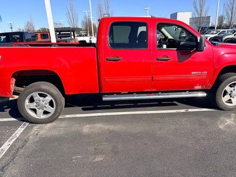 Used 2013 GMC Sierra 2500 SLE w/ SLE Preferred Package image 5