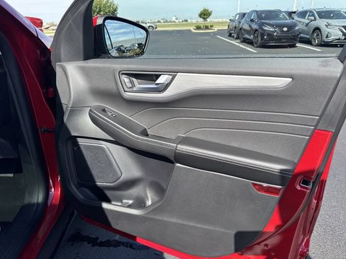 New 2026 Ford Escape SE w/ PHEV Premium Package image 11