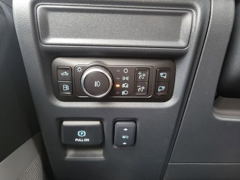 New 2025 Ford F150 Platinum w/ Equipment Group 702A High image 23