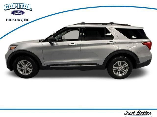 Used 2024 Ford Explorer XLT w/ Equipment Group 202A AWD/4WD image 5