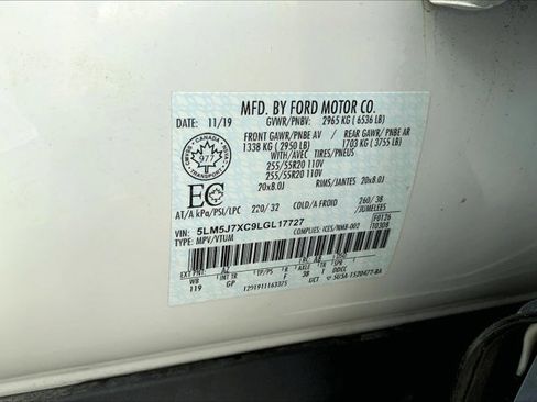 Used 2020 Lincoln Aviator Reserve w/ Equipment Group 201A image 31