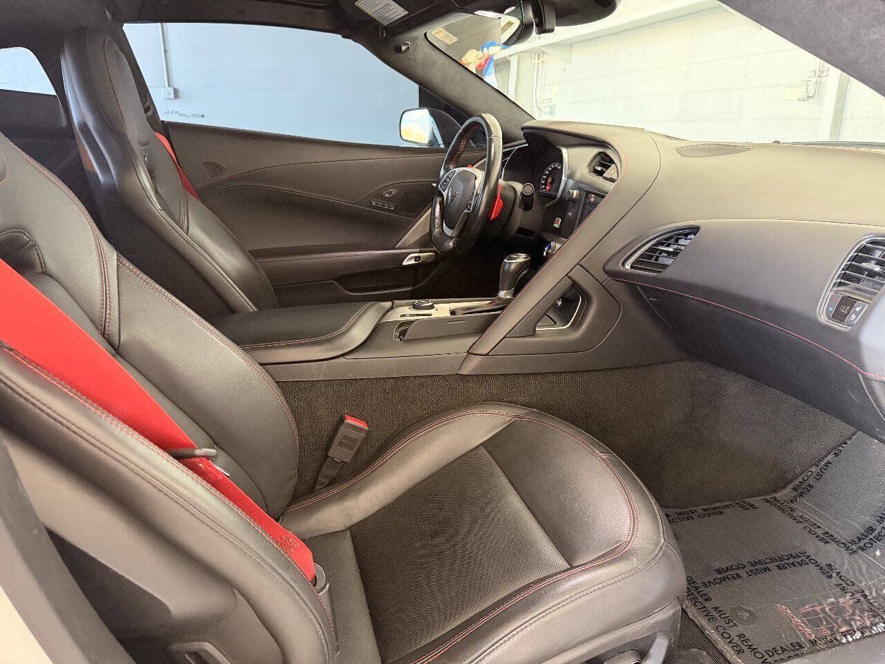 Used 2017 Chevrolet Corvette Grand Sport RWD image 16