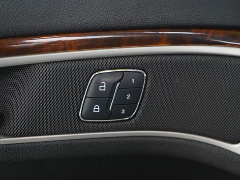 Used 2016 Lincoln MKZ AWD image 20