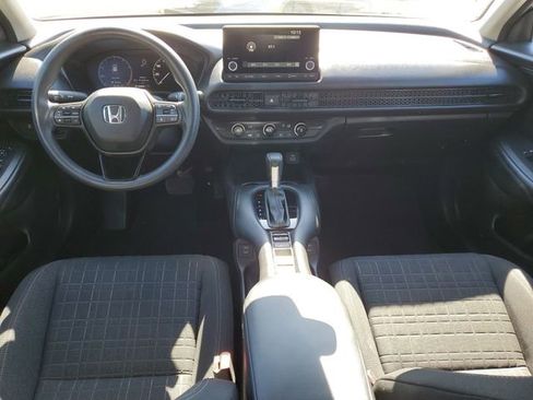 Used 2024 Honda HR-V LX image 10