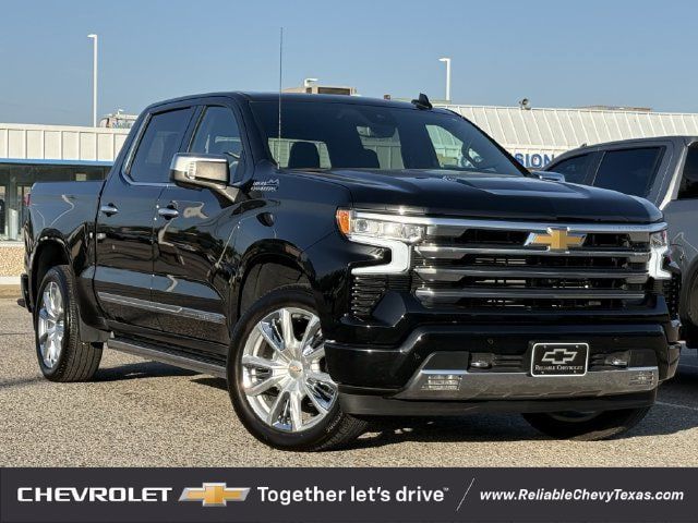 Used 2026 Chevrolet Silverado 1500 High Country AWD/4WD image 2