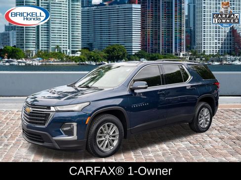 Used 2023 Chevrolet Traverse LT FWD image 1