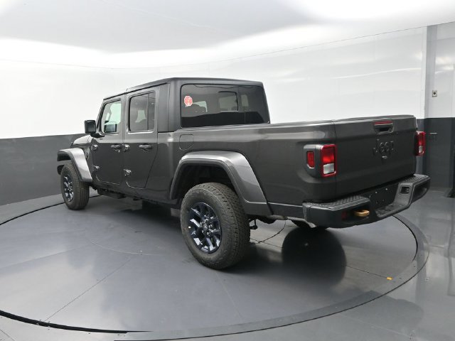 New 2026 Jeep Gladiator Sport AWD/4WD image 6