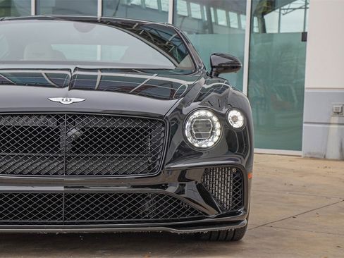 Used 2024 Bentley Continental GT image 52