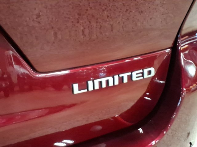 Certified 2024 Jeep Grand Cherokee L Limited w/ Luxury Tech Group II AWD/4WD image 20