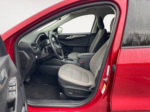 Used 2021 Ford Escape SE w/ Convenience Package image 9