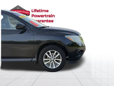 Used 2015 Nissan Pathfinder S FWD image 8