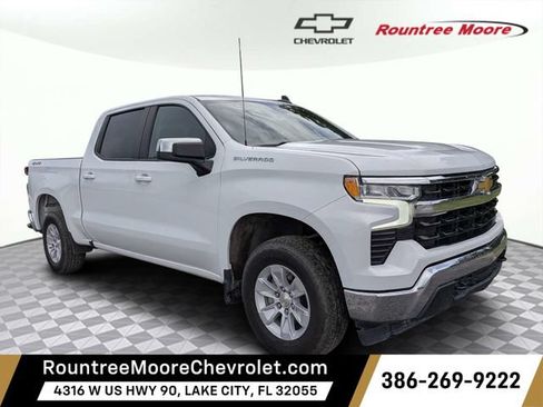 Used 2025 Chevrolet Silverado 1500 LT AWD/4WD image 1