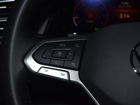 New 2026 Volkswagen Atlas Peak Edition AWD/4WD image 7