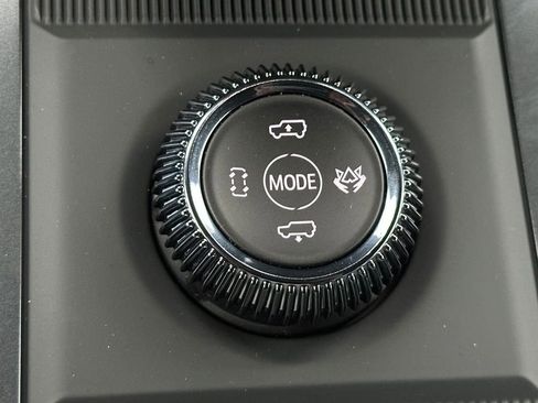 New 2026 GMC Hummer EV SUV image 29